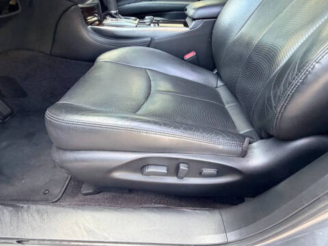 2015 Infiniti Q70 3.7