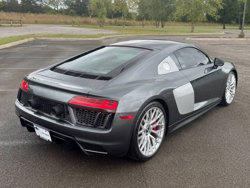 2017 Audi R8 5.2 quattro V10