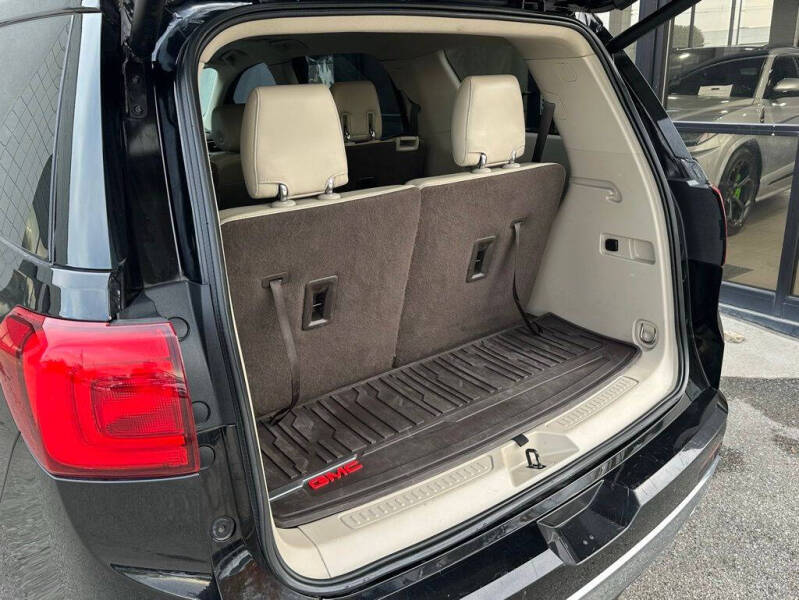 2019 GMC Acadia Denali