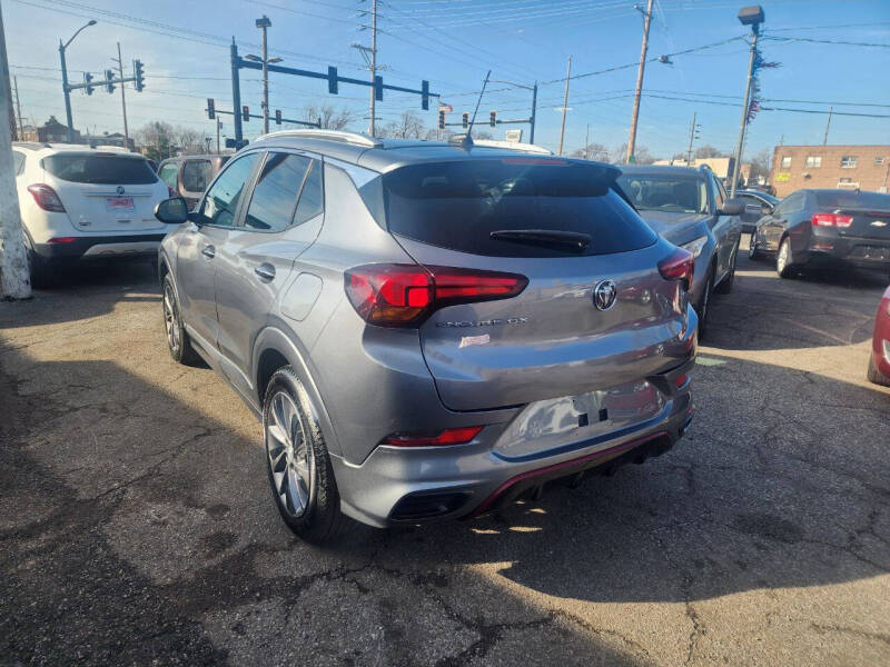 2022 Buick Encore GX Select