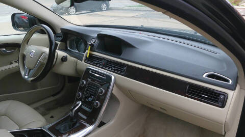2015 Volvo XC70 T5 Drive-E Premier