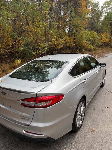 2019 Ford Fusion Hybrid Titanium