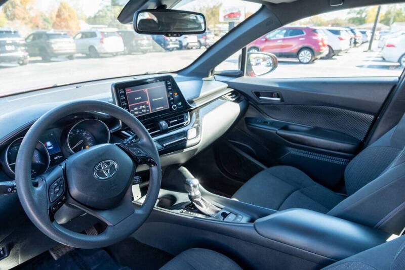 2019 Toyota C-HR XLE