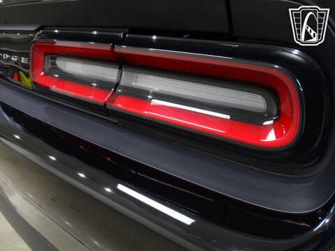 2015 Dodge Challenger SRT Hellcat