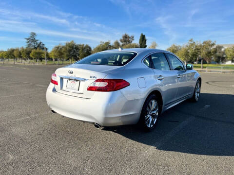 2012 Infiniti M37 x
