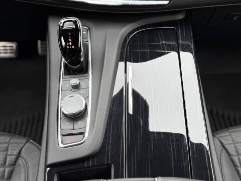 2024 Cadillac Escalade-V