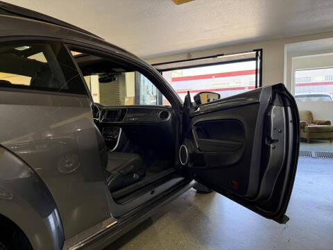 2017 Volkswagen Beetle 1.8T SEL