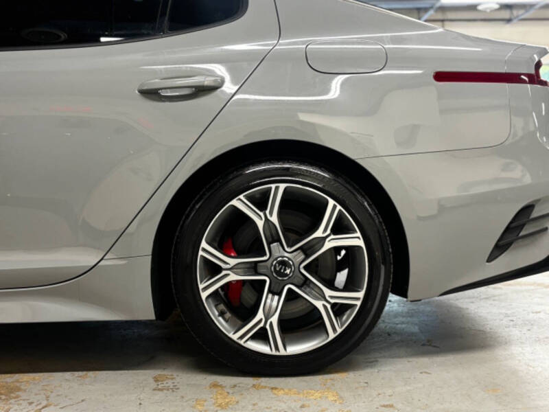 2019 Kia Stinger GT2