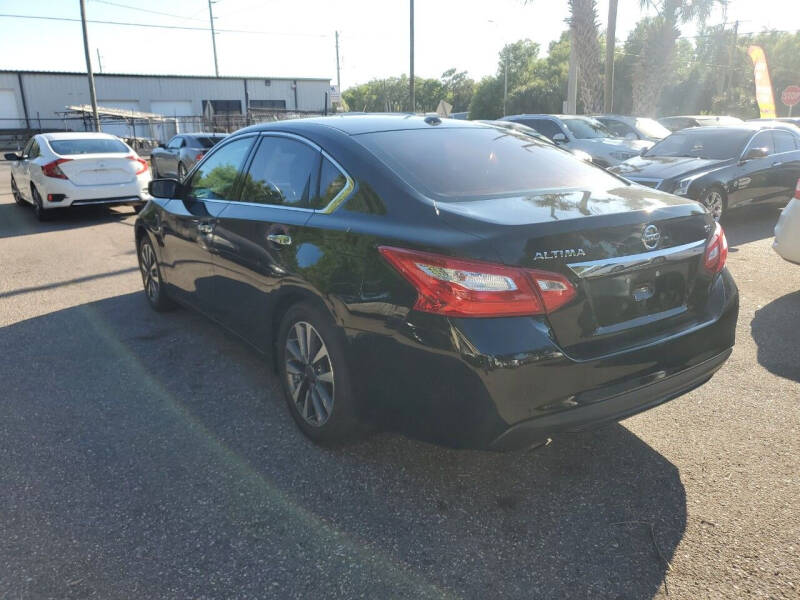 2017 Nissan Altima 2.5 SV