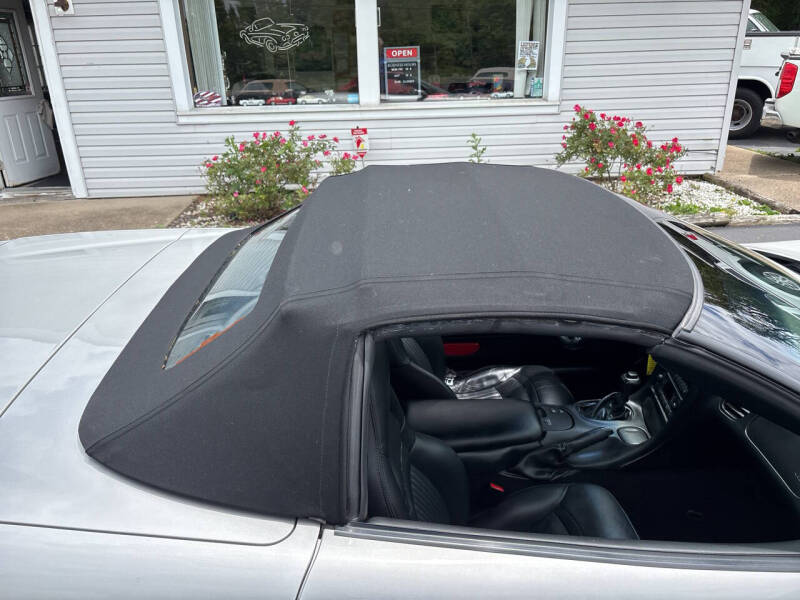 2004 Chevrolet Corvette