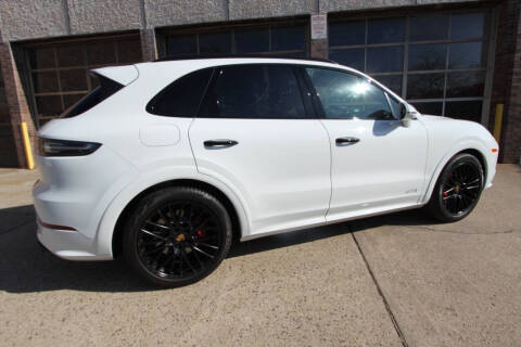 2021 Porsche Cayenne GTS