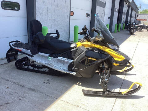 Ski-Doo Grand Touring Sport Image