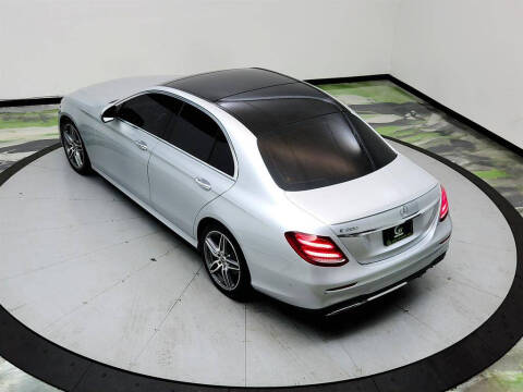 2019 Mercedes-Benz E-Class E 300