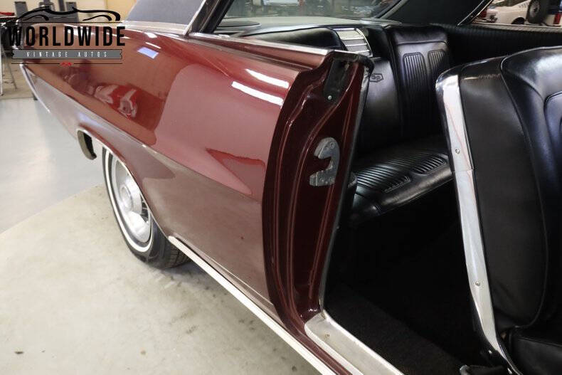 1964 Pontiac Grand Prix