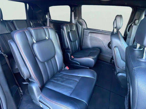 2017 Dodge Grand Caravan GT