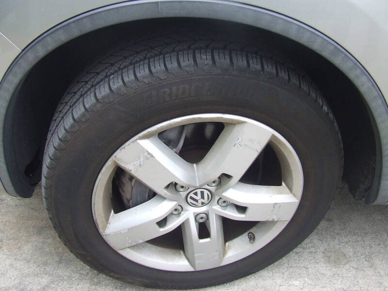 2011 Volkswagen Touareg Hybrid