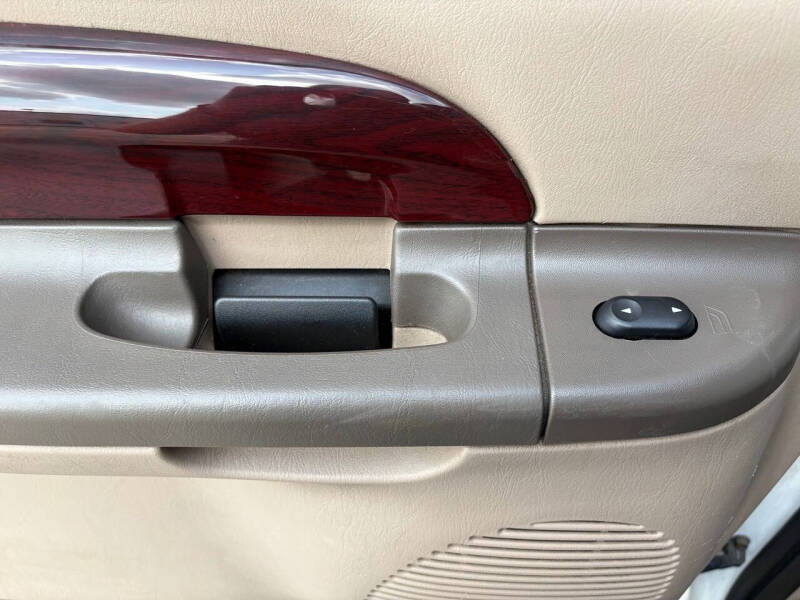 2004 Ford Excursion Eddie Bauer