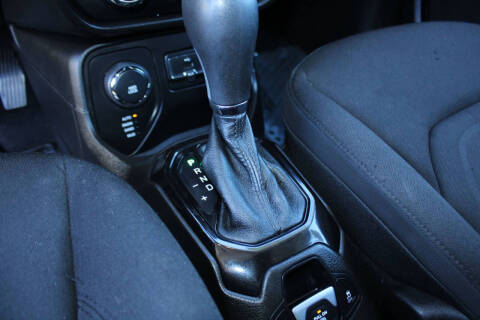 2017 Jeep Renegade Altitude