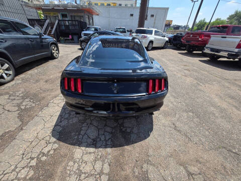 2015 Ford Mustang V6