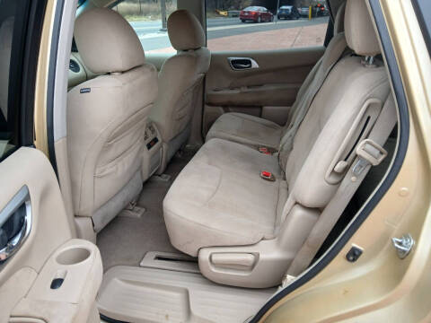 2013 Nissan Pathfinder S