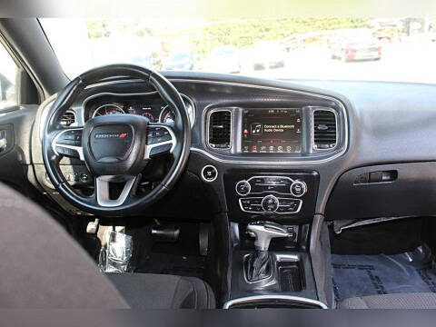 2015 Dodge Charger SXT