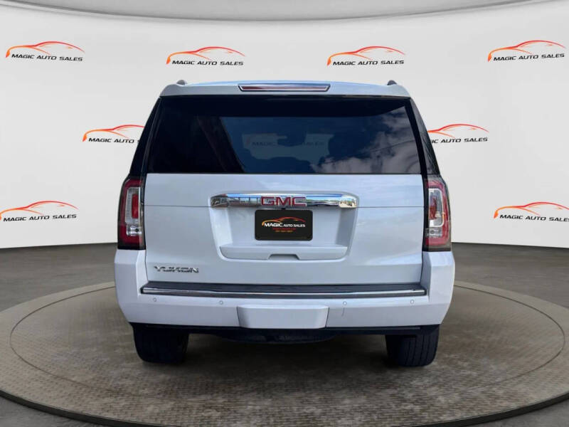 2016 GMC Yukon Denali