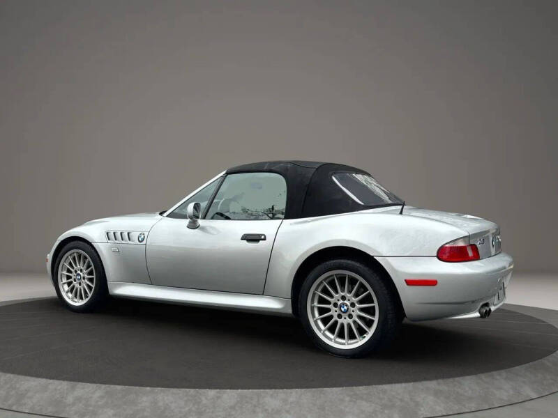 2002 BMW Z3 3.0i