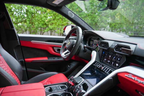 2019 Lamborghini Urus