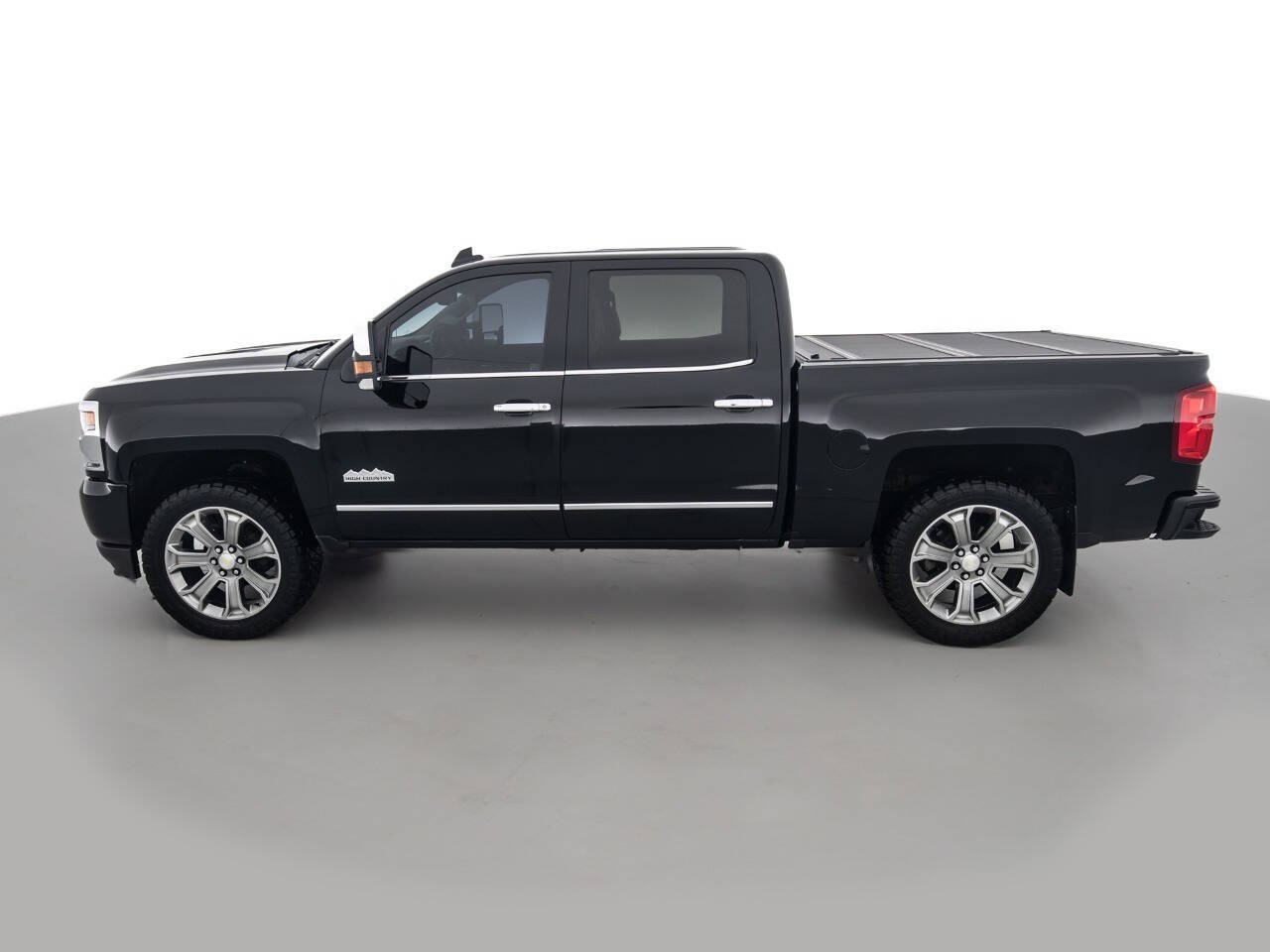 Used Car 2017 Chevrolet Silverado 1500  High Country 4x4 4dr Crew Cab 5.8 Ft. Sb For Sale Under $25,000 In Coal City, Illinois