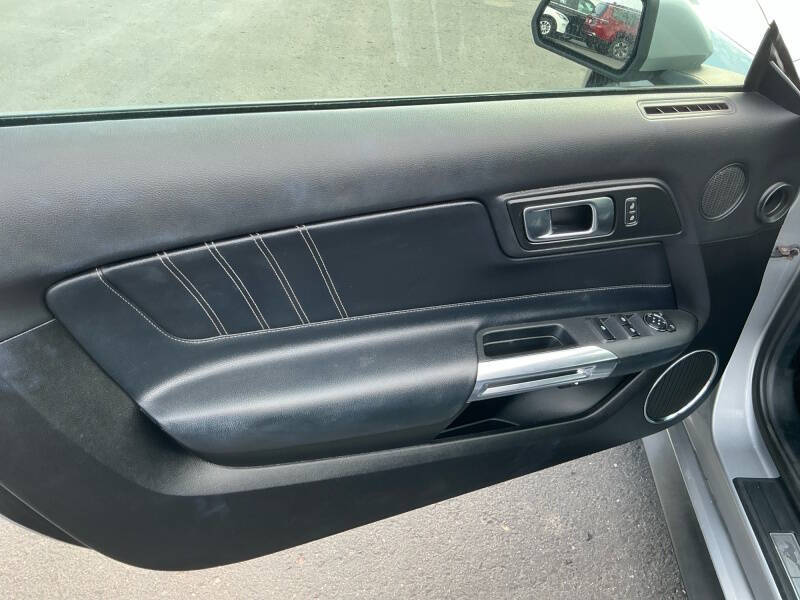 2021 Ford Mustang EcoBoost Premium