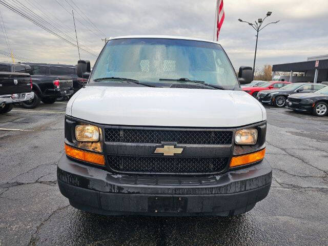 2017 Chevrolet Express 2500