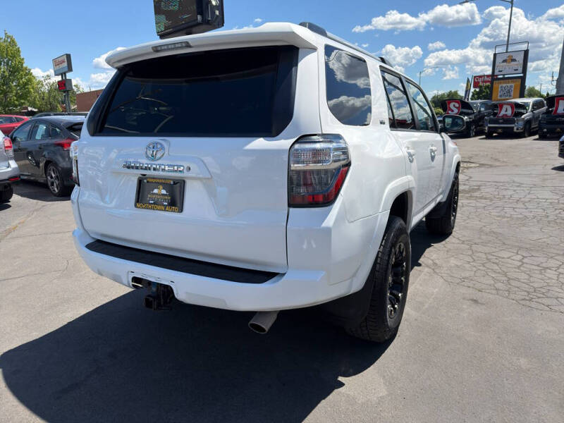 2019 Toyota 4Runner SR5
