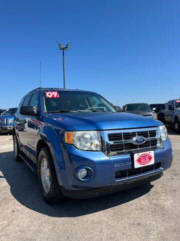 2009 Ford Escape for sale at UNITED AUTO INC in South Sioux City NE