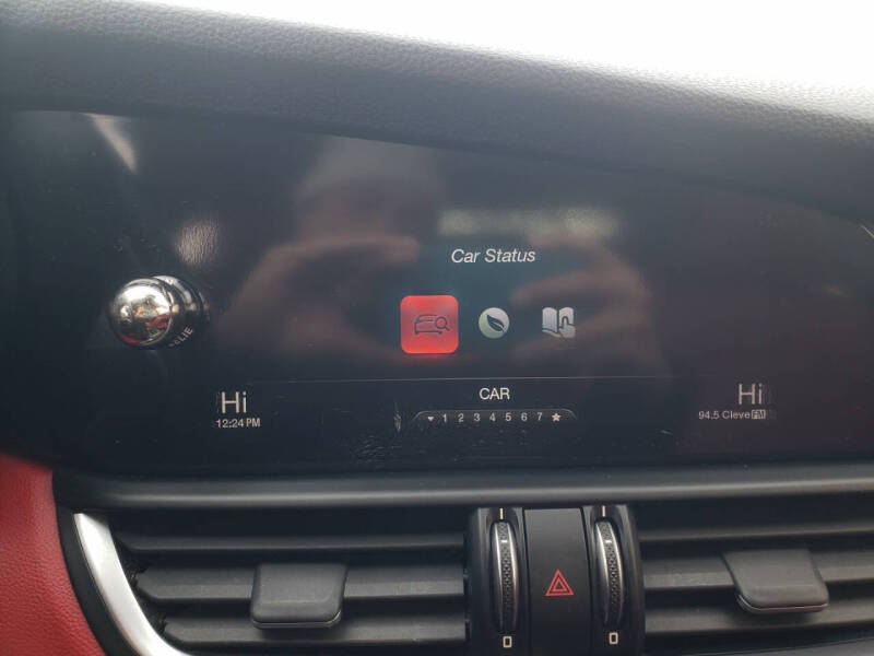 2017 Alfa Romeo Giulia Ti