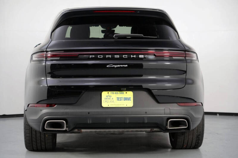 2024 Porsche Cayenne E-Hybrid