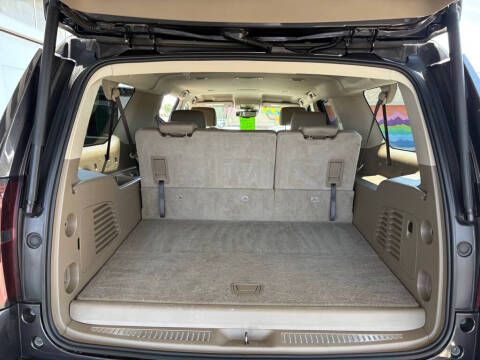 2018 Chevrolet Suburban LT