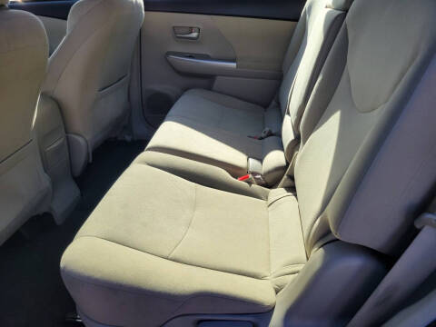 2013 Toyota Prius v Two