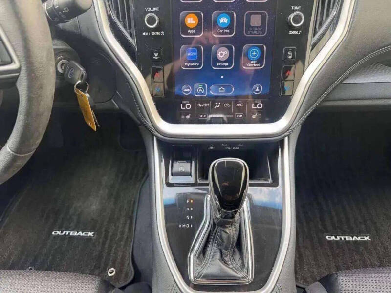 2022 Subaru Outback Premium