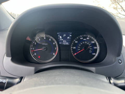 2012 Hyundai Accent GS