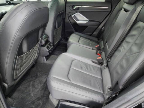 2023 Audi Q3 quattro S line Premium 45 TFSI