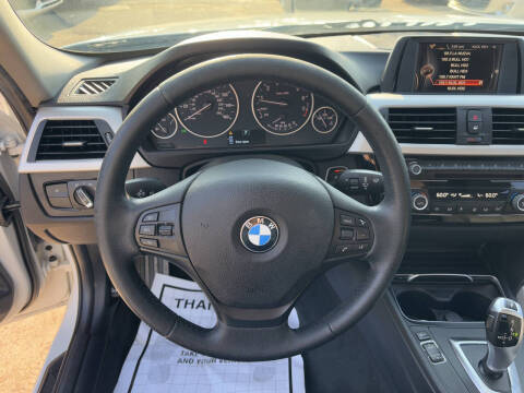 2017 BMW 3 Series 320i