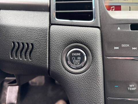 2018 Ford Taurus SEL