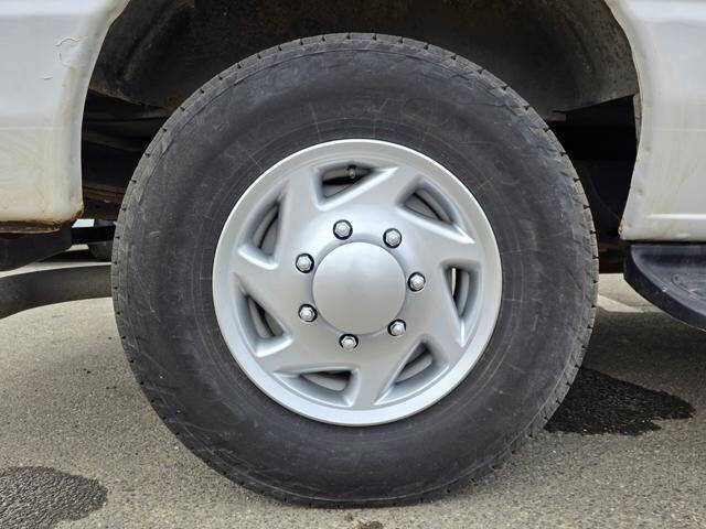2013 Ford E-Series E-250