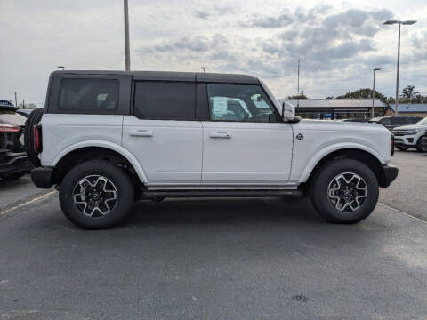 2024 Ford Bronco Outer Banks