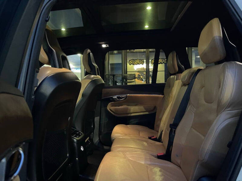 2018 Volvo XC90 T8 eAWD Inscription