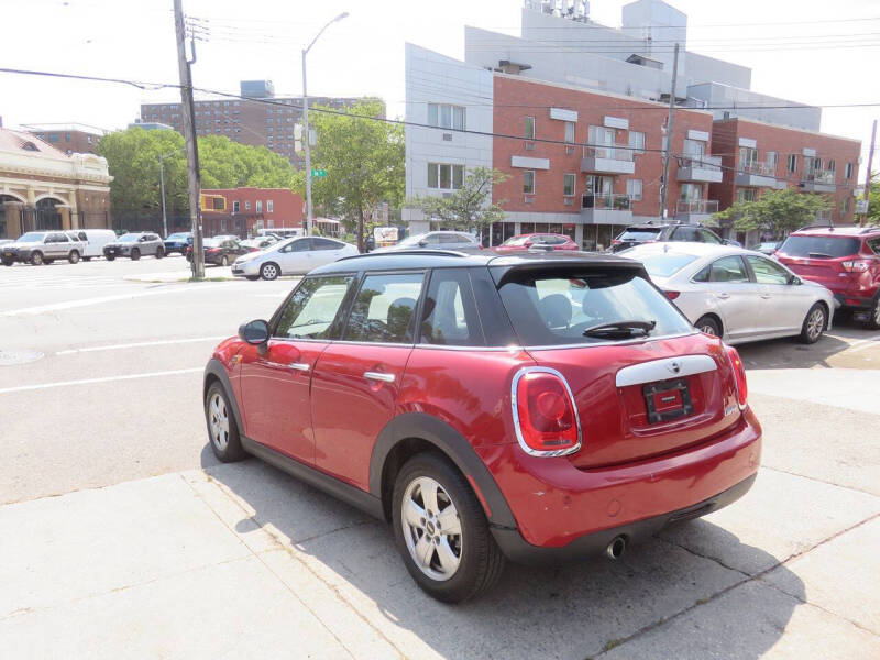 2015 MINI Hardtop 4 Door Cooper