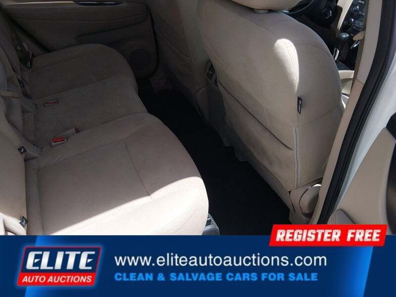 2016 Nissan Rogue S
