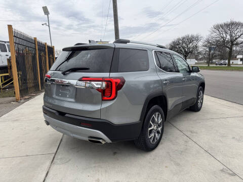 2023 GMC Acadia SLT