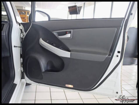 2014 Toyota Prius Five