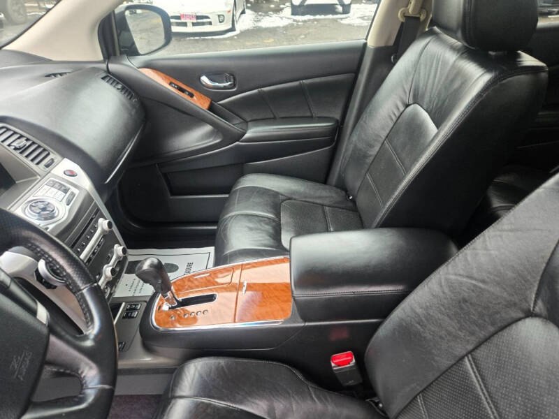 2011 Nissan Murano LE